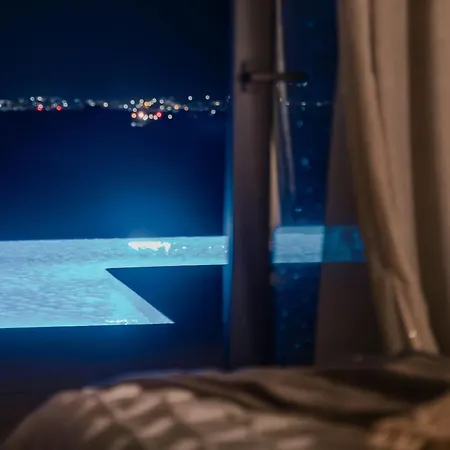 Stunning Naxos | 5 Bedrooms | Vardos | Private Pool & Outdoor Hot Tub | Agia Anna Agia Anna (Naxos)